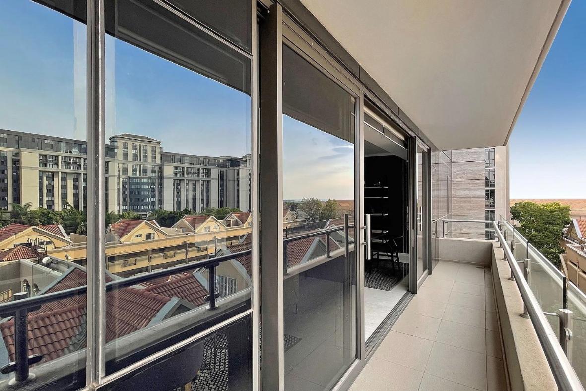 Masingita Towers Executive Suite Йоганнесбурґ Екстер'єр фото
